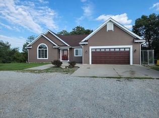 17039 Faribault Blvd, Faribault, MN 55021