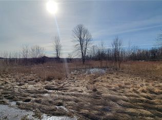 Lake Rd #6, Ransomville, NY 14131