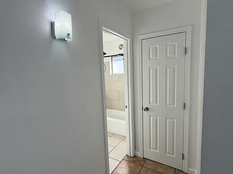 419 W Ramona Dr — Photo 10