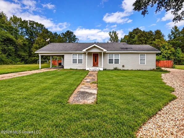 40 Huppo Rd, Picayune, MS 39466