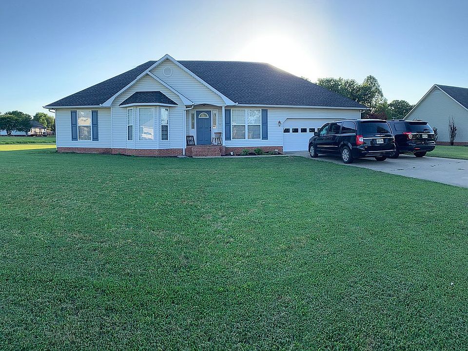 1st image of 109 Dogwood Ln