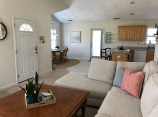 720 Ocracoke Dr, Wilmington, NC 28412