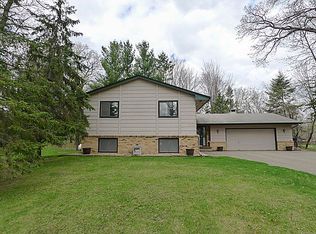 10830 180th St N, Forest Lake, MN 55025