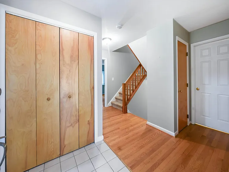 8 Foxtail Ct — Photo 20
