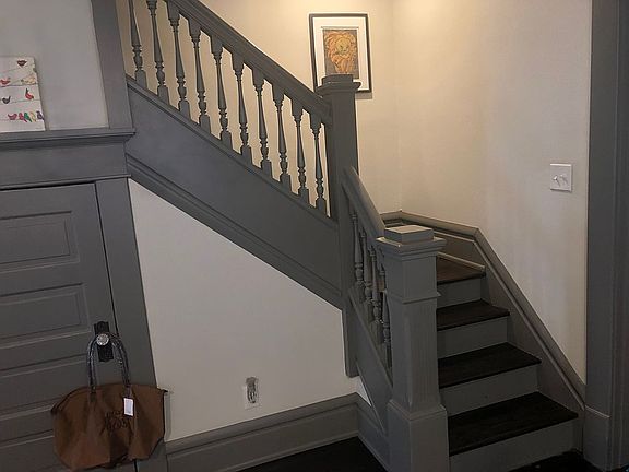 4th image of 356 W Hubbard Ave