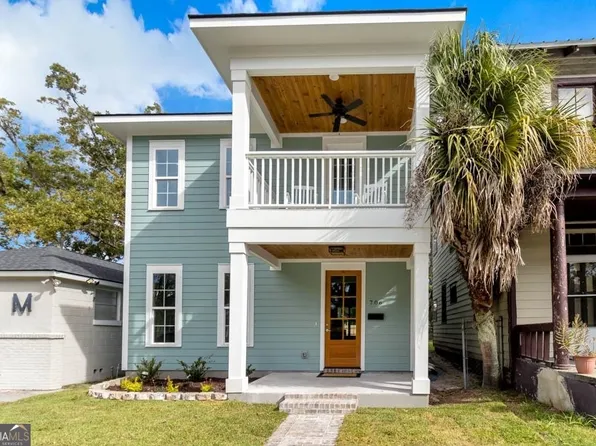 706 W 44th St, Savannah, GA 31405