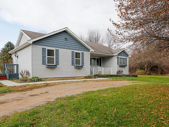 3rd image of 1509 Sandra Dr