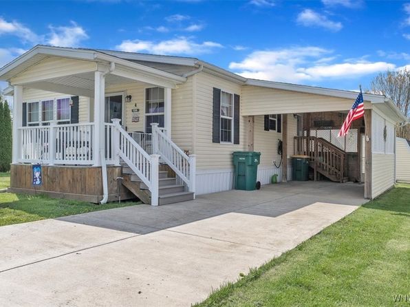 117 Sunset Ln, Arcade, NY 14009