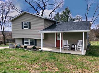 81 Murdock Sta, Bedford, IN 47421