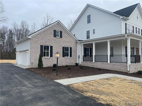 2nd image of 9586 Seven Sisters Dr