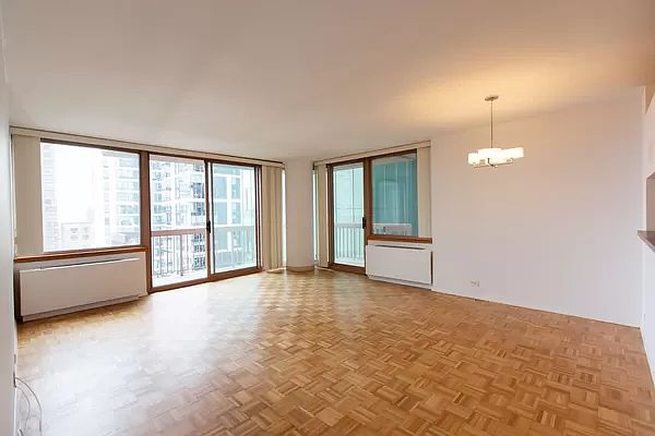 1st image of 235 E 40th St APT 26B