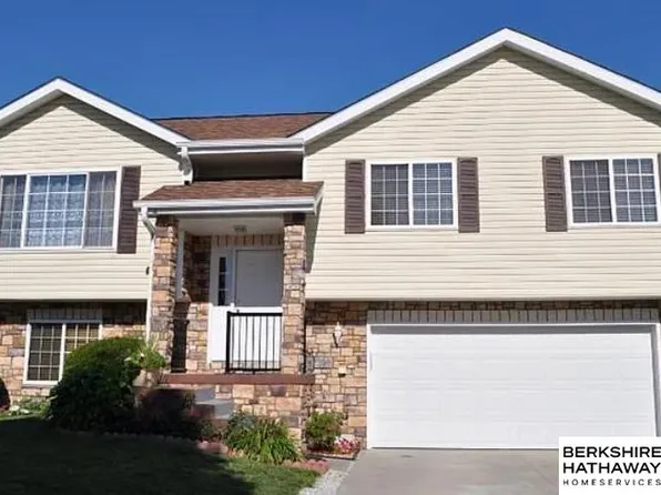 11030 N 136th Pl, Waverly, NE 68462