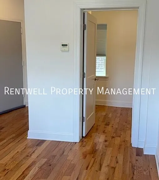 423-425 Dekalb St #3 — Photo 9