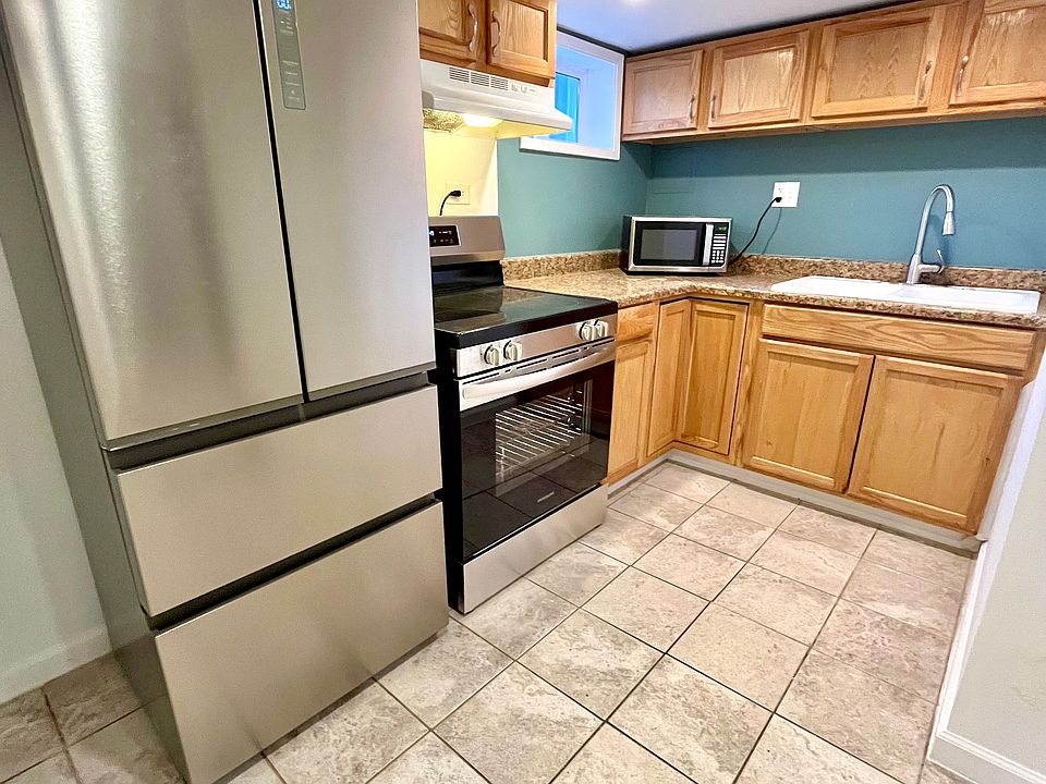 1st image of 1485 Saint Paul St #B