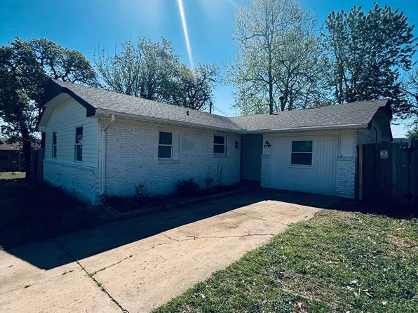 9708 Lyric Ln, Midwest City, OK 73130