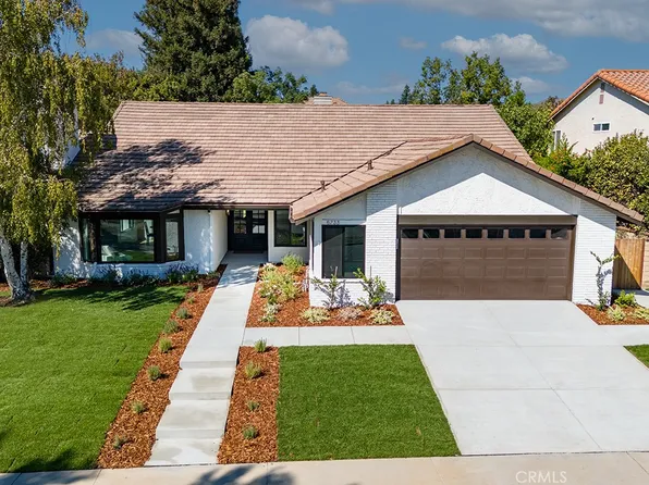 5733 Middle Crest Dr, Agoura Hills, CA 91301