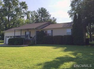 40 Westside Dr, Etowah, NC 28729