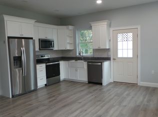 31 Hatch St #1, Richmond, ME 04357