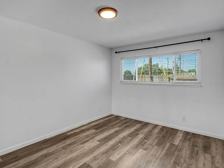 9681 Lake Natoma Dr — Photo 19