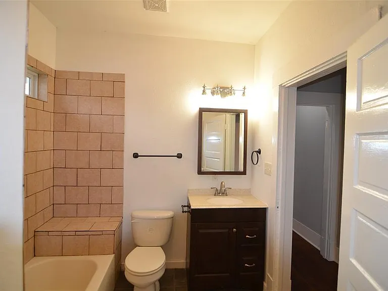 1905 Stevens St #2 — Photo 16