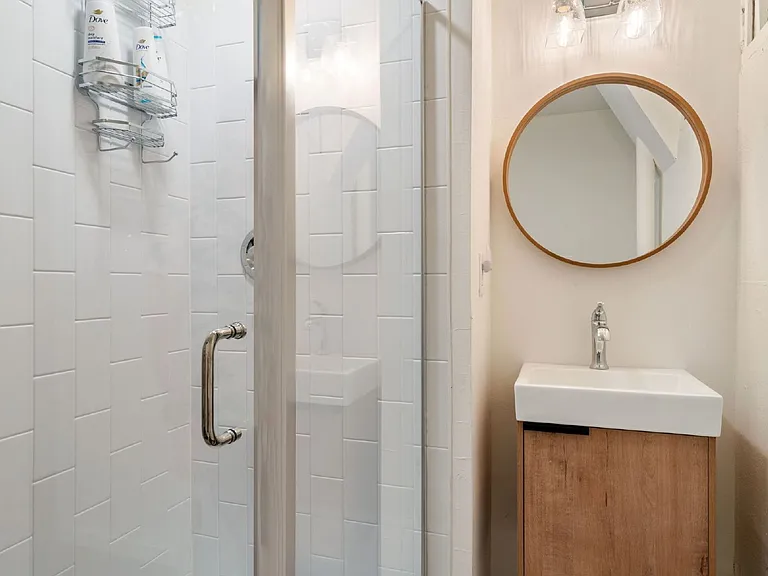 505 Locust St — Photo 18