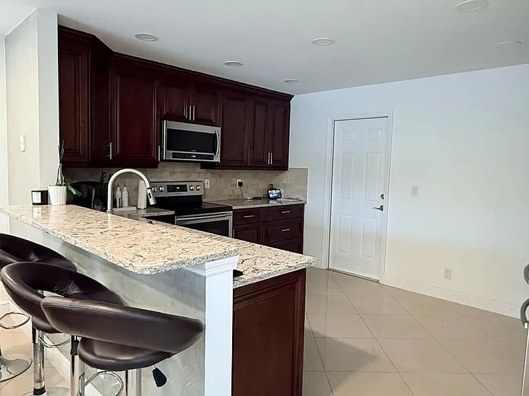 5301 Canoe Bend Dr — Photo 11