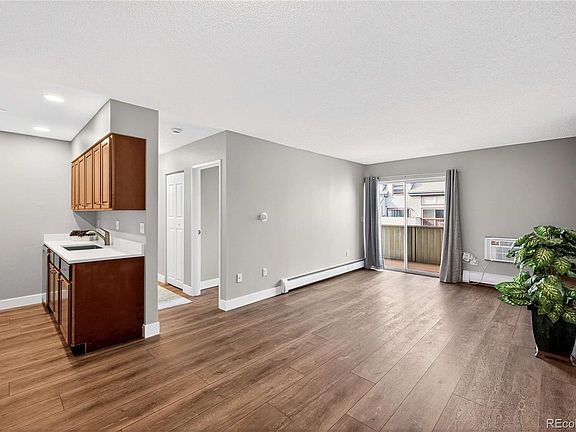 4th image of 4110 Hale Parkway #5A