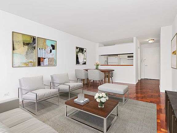 3rd image of 2373 Broadway APT 326
