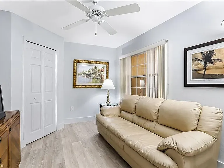 5635 Turtle Bay Dr #8 — Photo 8