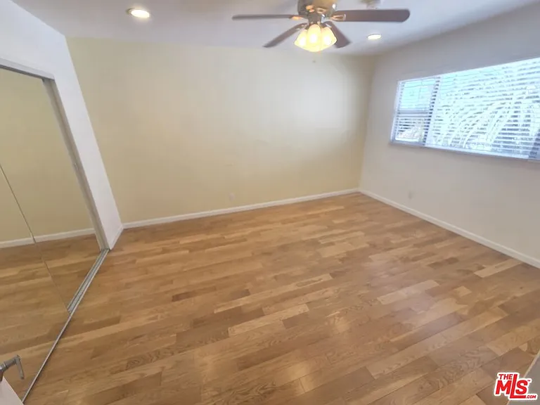 5950 Carlton Way #8 — Photo 7