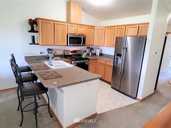 5th image of 1890 SW Scenic Heights St APT H-2