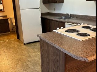 NE 100th LLC, Portland, OR 97220