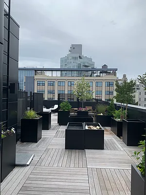 Rented by Compass | media 19