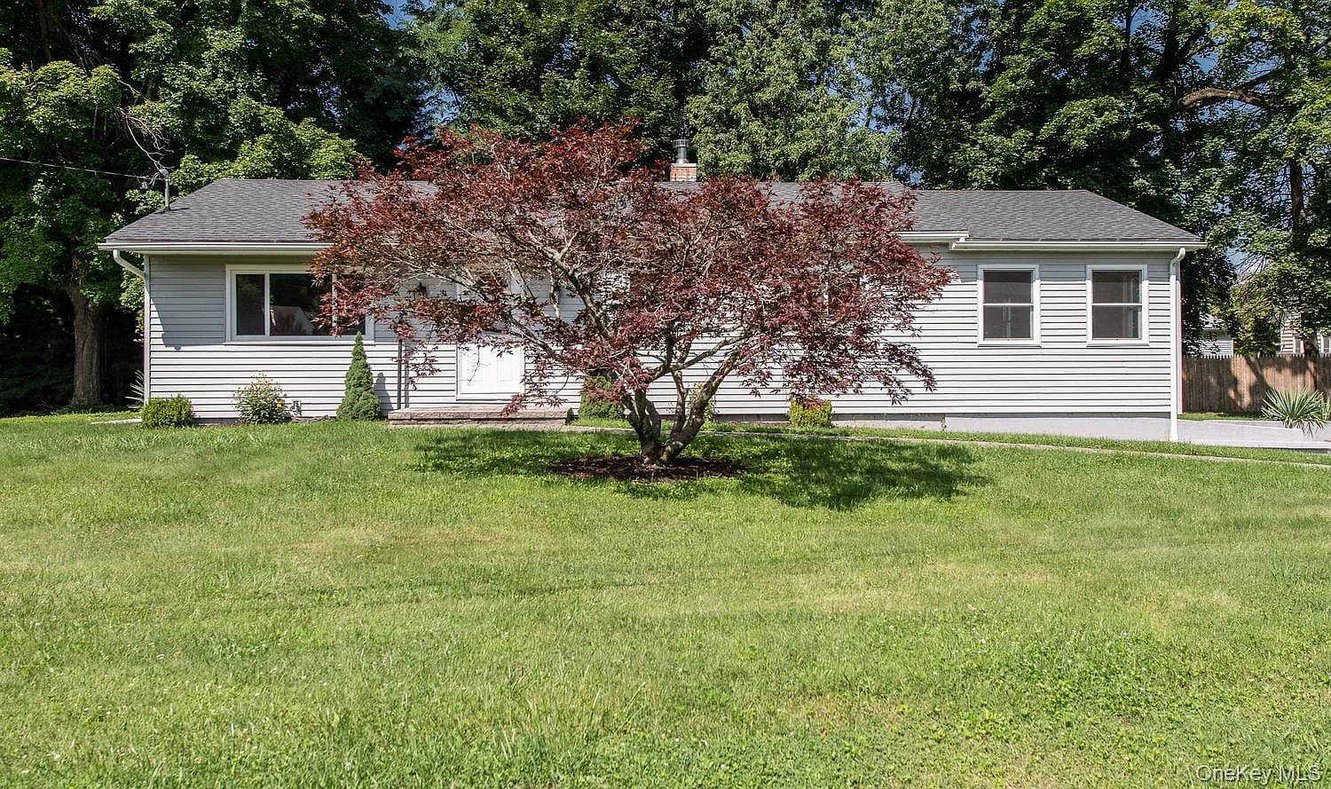 3 bed, 3.0 bath, 2200 sqft, $3,750 — Photo 3