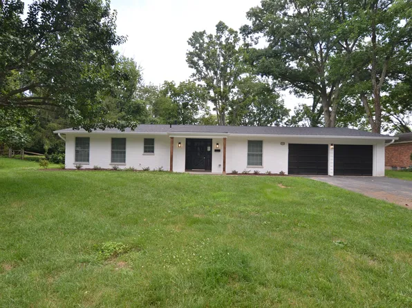 113 Fieldstone Dr, Terrace Park, OH 45174