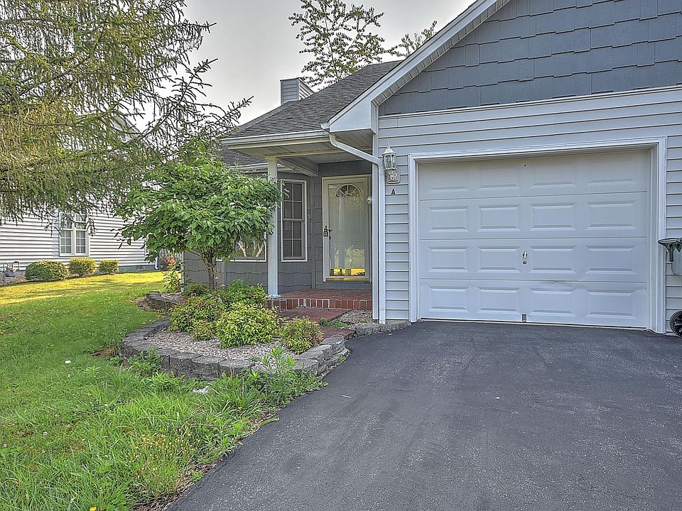 1st image of 2150 Valley Dr