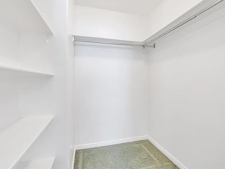 419 N 500 E #103 — Photo 2