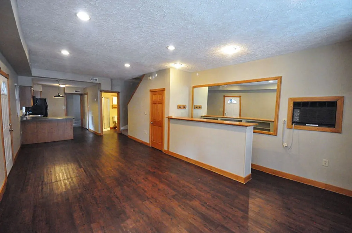 Building Photo - 61 McMillen Ave