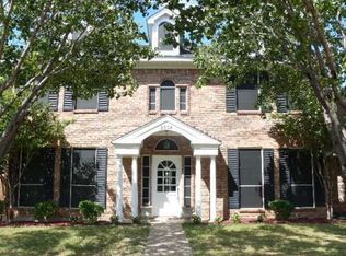 3304 Oakdale Ct, Hurst, TX 76054