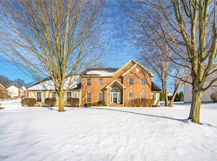 489 Weston Ct, Akron, OH 44321