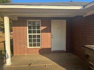 221 E 16th St #2, Russellville, AR 72801