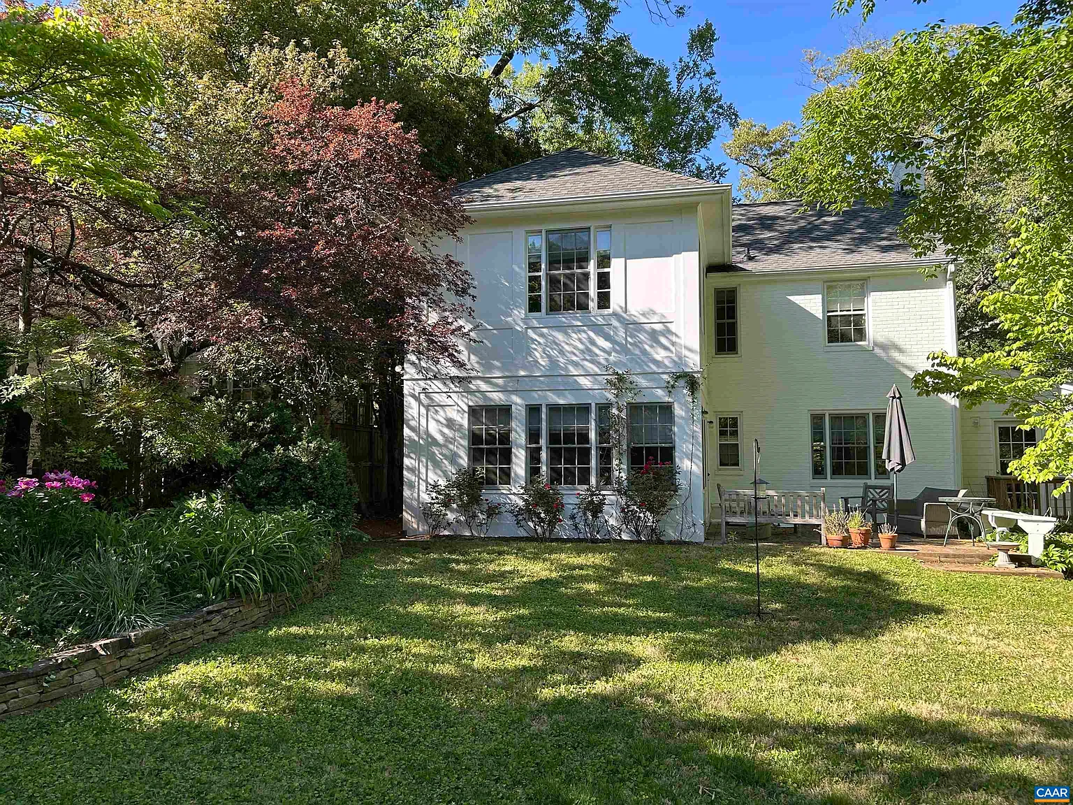 3 bed, 2.5 bath, 3426 sqft, $4,500 — Photo 3