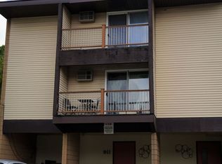 911 E Johnson St APT 3, Madison, WI 53703