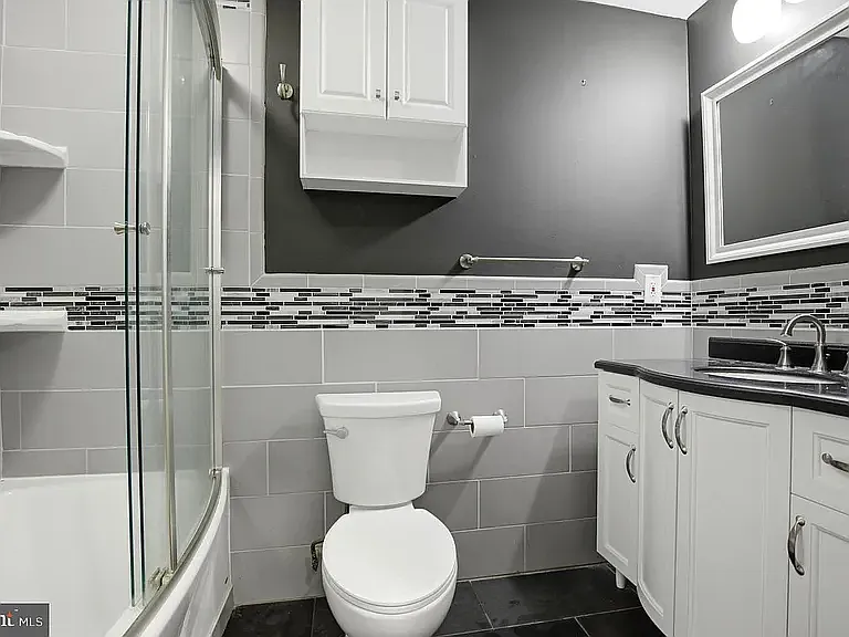5 Hatters Ct #5 — Photo 3