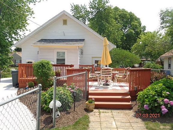 5th image of 1616 N Winnebago St
