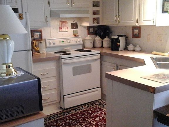 4th image of 1319 Deverly Dr