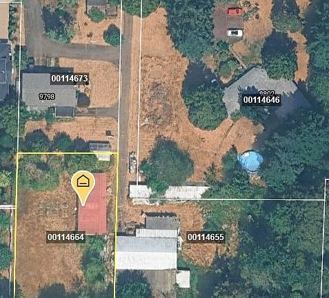 3rd image of 9798 SE Hillcrest Rd