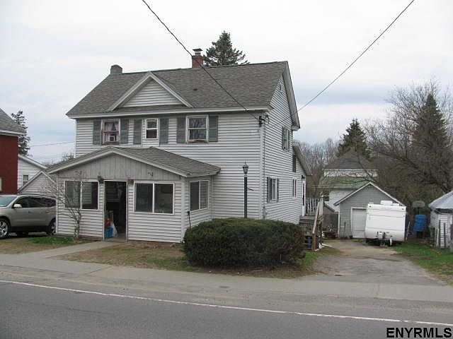 2nd image of 19 Saratoga Ave