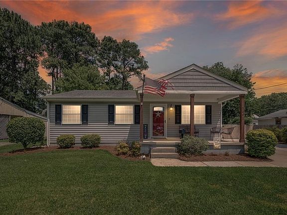 MUST SEE -- Extraordinary Home!