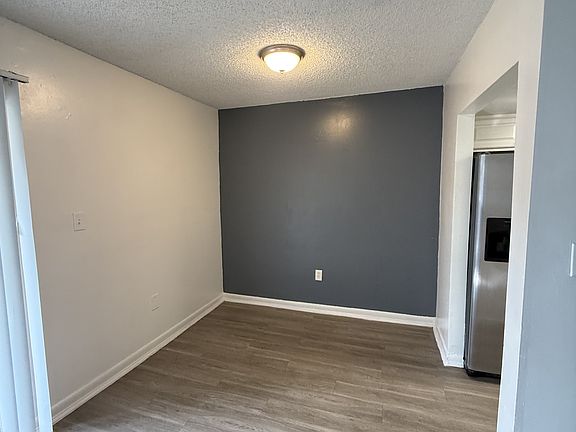 3rd image of 2533 N Alafaya Trl APT 62